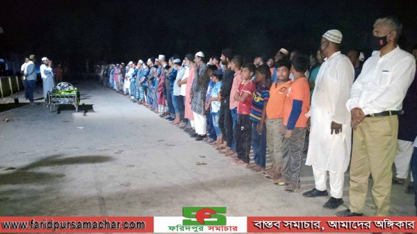 রাজবাড়ীর ব্যবসায়ী হান্নান মিয়ার মাতা ইন্তেকাল