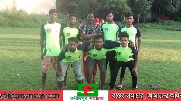 পান্না স্মৃতি ফুটবল টুর্নামেন্ট