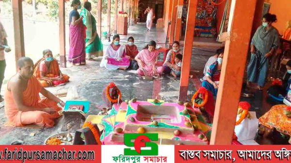 ফরিদপুরে অনাড়ম্বর পরিবেশে রথযাত্রা উৎসব পালন