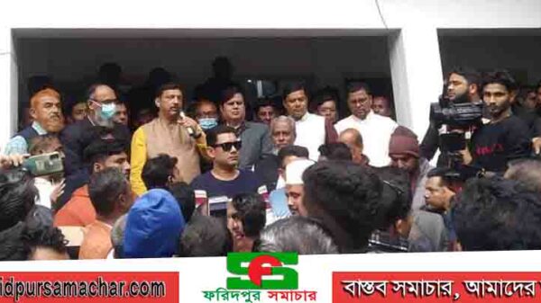 কেউ সন্ত্রাসীমূলক কাজ করবে এটা আমি হতে দিব না- লাবু চৌধুরী