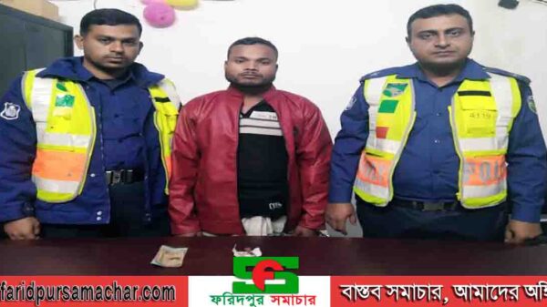 দশমাইল হাইওয়ে থানা পুলিশের বিশেষ অভিযানে ইয়াবা ও মাদক বিক্রয়ের টাকাসহ আটক ১