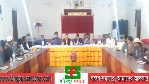 সালথায় আইন শৃঙ্খলা ও উপ‌জেলা প‌রিষদের মা‌সিক সভা অনু‌ষ্ঠিত