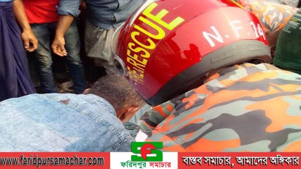 সড়ক দুর্ঘটনায় এক জন নিহত